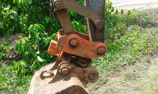 ขายแบคโฮ MITSUBISHI MM40CR แทรคเหล็ก พร้อมอินวอยด์ ขายแบคโฮ MITSUBISHI MM40CR แทรคเหล็ก พร้อมอินวอยด์