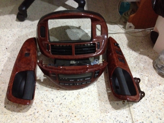 ลายไม้ ESTIMA คลอนโทลเเอรมือจับสวิตกระจกครบๆเก่าญี่ปุ่นสภาพสวย