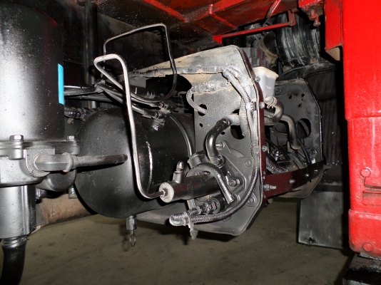 ขาย 6 ล้อ ฮีโน่  เมก้า เครน 5 ตัน  212 แรง ยาว 7.20 ม.ปี 2005 สภาพเดิม สนใจชมรถก่อนได้ครับ ติดต่อ 081-9425443