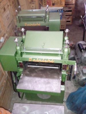 เเท่นรีดไม้ daichi 12 นิ้ว ของใหม่ ราคาไม่เเพง จัดส่งได้ครับ