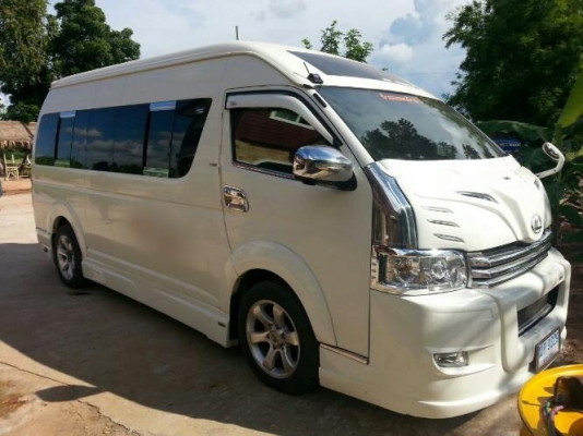 ขายรถตู้TOYOTA COMMUTER D4D แต่งชุดVIP ติดแก๊สNGV เครื่องVVT-i เครื่องดี ภายในสวยมาก สภาพเหมือนใหม่พร้อมใช้งาน เอกสารพร้อมโอน สนใจโทร090-8588220คุณนะ ID:narong498 หรือwww.truck.in.th/498