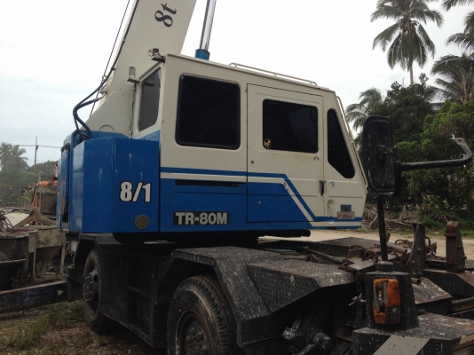 ขายรถเครน 8 ตัน 4 ล้อ มีทะเบียน