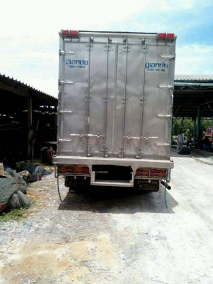 ขายรถบรรทุก 10 ล้อตู้เปียก ISUZU DECA 195 แรงม้าปี 2542 ราคา 950000