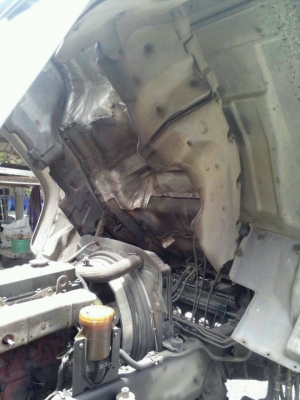 ขายรถบรรทุก 10 ล้อตู้เปียก ISUZU DECA 195 แรงม้าปี 2542 ราคา 950000