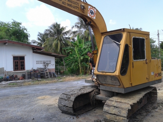 มาอีกแล้วรถสวยพร้อมลุยKOMATSU60-1สีเดิมๆเก่านอกใช้งานน้อย พร้อมใช้