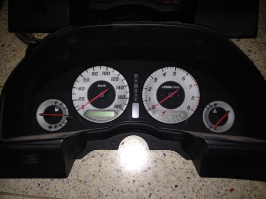 ไมล SKYLINE R34 ของเก่าญี่ปุ่นสภาพสวย ไมล SKYLINE R34 ของเก่าญี่ปุ่นสภาพสวย