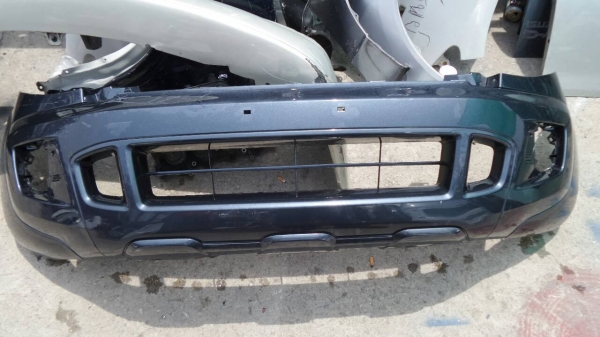 กันชนหน้า New Ford Ranger ของแท้มือสอง