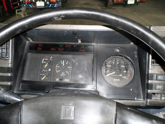 ขาย 6 ล้อ อีซูซุ ร็อกกี้ 160 แรง ยาว 7.20 ม.ปี 1993 สภาพเดิม สนใจชมรถก่อนได้ครับ ติดต่อ 081-9425443