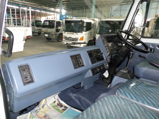 ขาย 6 ล้อ อีซูซุ ร็อกกี้ 160 แรง ยาว 7.20 ม.ปี 1993 สภาพเดิม สนใจชมรถก่อนได้ครับ ติดต่อ 081-9425443