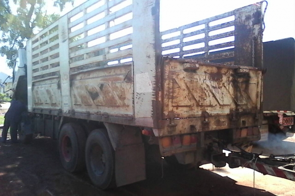 กระบะ 10 ล้อ สามมิตรลอนเฉียง ไม่ดัมพ์ ยาว 6 เมตร