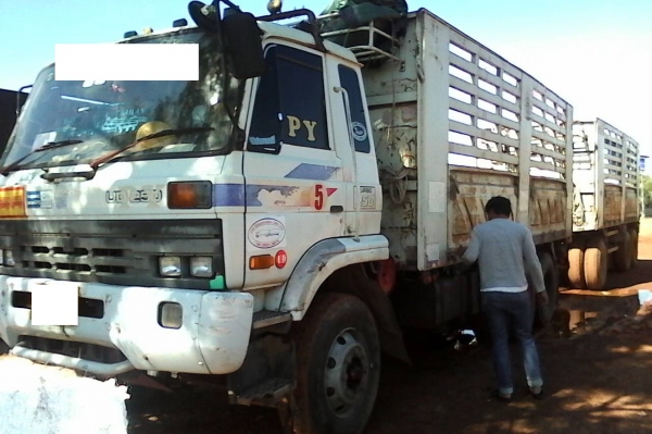 กระบะ 10 ล้อ สามมิตรลอนเฉียง ไม่ดัมพ์ ยาว 6 เมตร