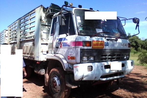 กระบะ 10 ล้อ สามมิตรลอนเฉียง ไม่ดัมพ์ ยาว 6 เมตร