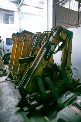 ขายเครนพับ ยี่ห้อ TICO ขนาด 1.6 และ 1.7 ตัน ขายตามสภาพ หากเหมาหมดลดราคาได้