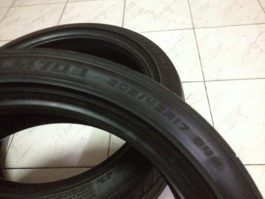 ขายยางDUNLOP LM 704 205/45/17 ปี12 1คู่ สภาพดี ไม่มีปะ มีรอยตรงแกมนิดหน่อย1ข้าง ไม่ถึงด้านในยาง ราคา1800บาท โทร0924462525โส กทม ขายยางDUNLOP LM 704 205/45/17 ปี12 1คู่ สภาพดี ไม่มีปะ มีรอยตรงแกมนิดหน่อย1ข้าง ไม่ถึงด้านในยาง ราคา1800บาท โทร0924462525โส กทม