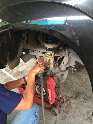 รับแก้ปัญหาช่วงล่าง รถกระบะ Vigo by Shock Profender รับแก้ปัญหาช่วงล่าง รถกระบะ Vigo by Shock Profender