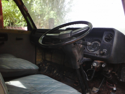 สี่ล้อ มิตซู 100แรง สภาพดีพร้อมใช้ มีเล่มทะเบียน แต่ไม่มีชุดโอน