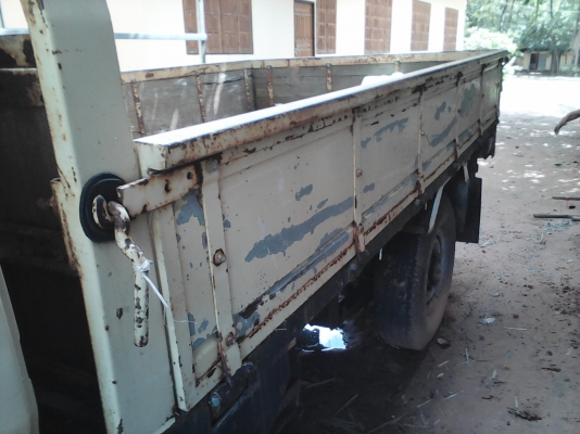 สี่ล้อ มิตซู 100แรง สภาพดีพร้อมใช้ มีเล่มทะเบียน แต่ไม่มีชุดโอน