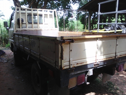 สี่ล้อ มิตซู 100แรง สภาพดีพร้อมใช้ มีเล่มทะเบียน แต่ไม่มีชุดโอน