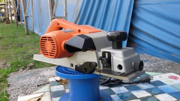 ขาย กบไฟฟ้า Maktec : MT110 ขาย กบไฟฟ้า Maktec : MT110