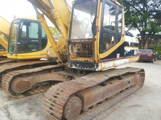 ขายรถแบคโคCAT320 พร้อมใช้งาน ขายรถแบคโคCAT320 พร้อมใช้งาน