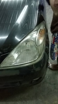 รีมขัดไฟเหลืองขุ่นมัว รถยนต์ รถมอเตอร์ไซค์ ใสขึ้นได้ในขั้นตอนเดียว