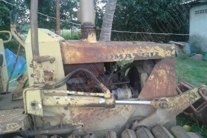 รถแทรกเตอร์KOMATSU D2 รุ่น 5