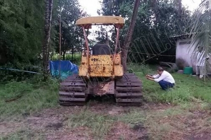 รถแทรกเตอร์KOMATSU D2 รุ่น 5