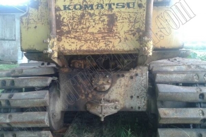 รถแทรกเตอร์KOMATSU D2 รุ่น 5