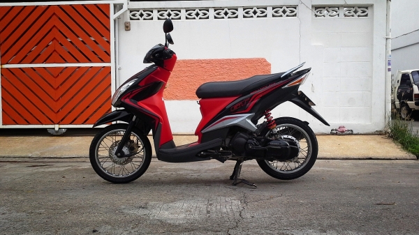 ขายรถสวย  yamaha mio 125cc. ปี55