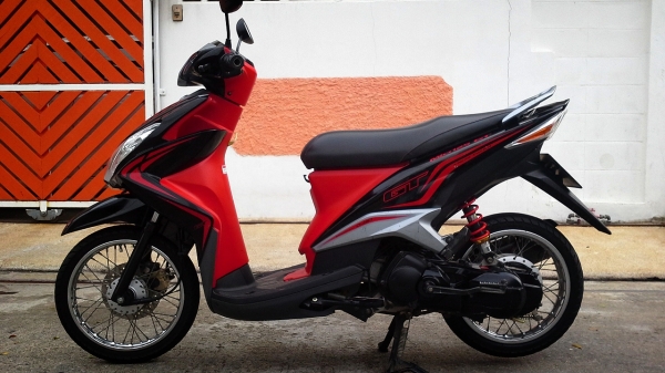 ขายรถสวย  yamaha mio 125cc. ปี55