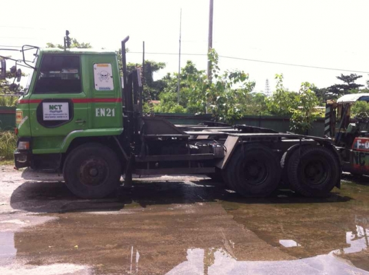 ต้องการขายรถนิสันยูดี290พีอีท้ออ้อมเพลาเดียวคัชซีให่ญเครื่องดีคัชซีสวยเจ้าของขายเองสนใจติดต่อด่วน