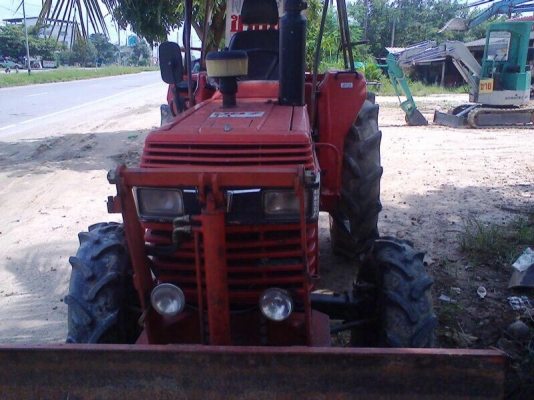 รถไถคูโบต้า L-1 33 แรง 4WD รถไถคูโบต้า L-1 33 แรง 4WD