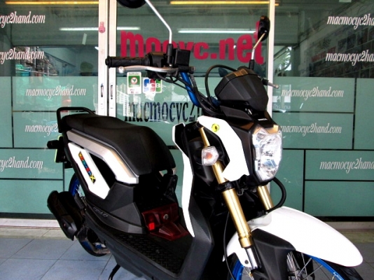 ZOOMER สีขาว ลงล้อYOGO รถเดือน ตุลาคม ปี 56 ไมล์ 6 พันโล เครื่องเดิมๆ แต่งภายนอก ราคาเร้าใจ แถม 2 รายการ 32900