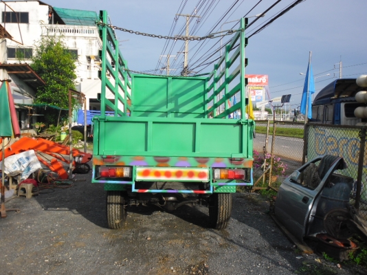 รถอีแต๋น   4  ตัน