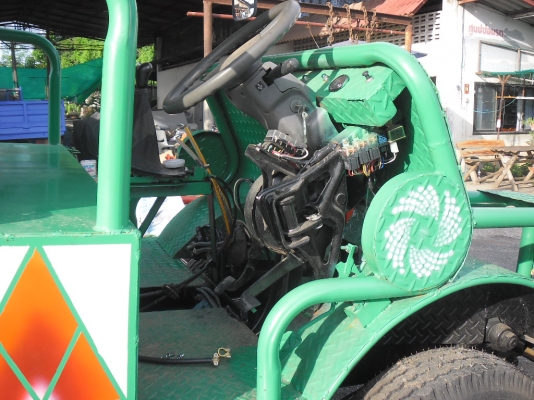 รถอีแต๋น   4  ตัน