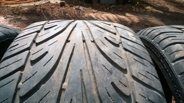 ขายยางขอบ 20 สภาพสวย 4 เส้น