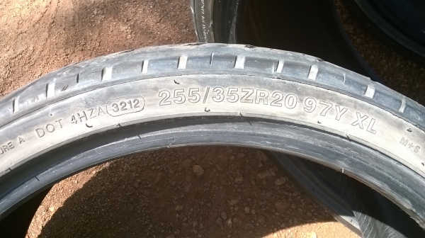 ขายยางขอบ 20 สภาพสวย 4 เส้น