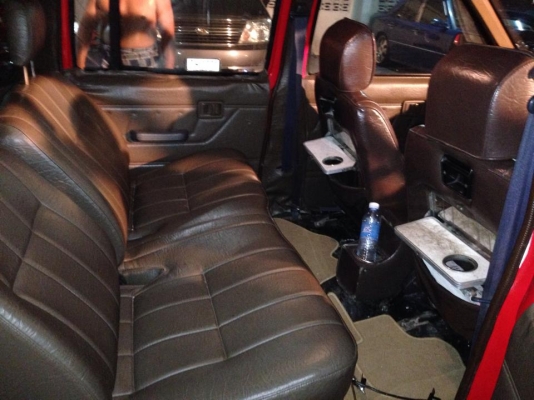 ขาย nissan big-m van 95000 บาท