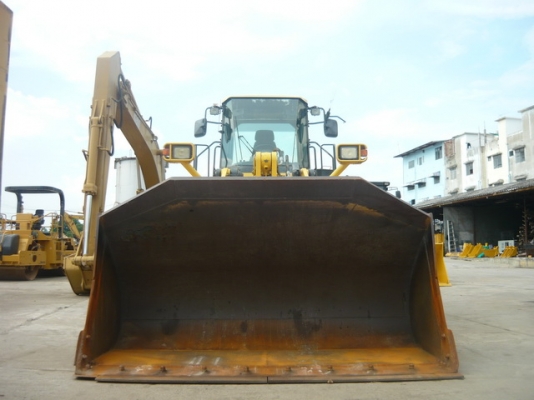 รถตักล้อยาง Komatsu WA380-5 รถเก่านอก นำเข้าจากญี่ปุ่น  สภาพพร้อมใช้งาน