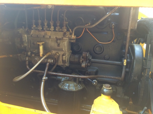 ต้องการขายด่วนรถบด3ล้อเหล็กSAKAI KD7610 พร้อมใช้