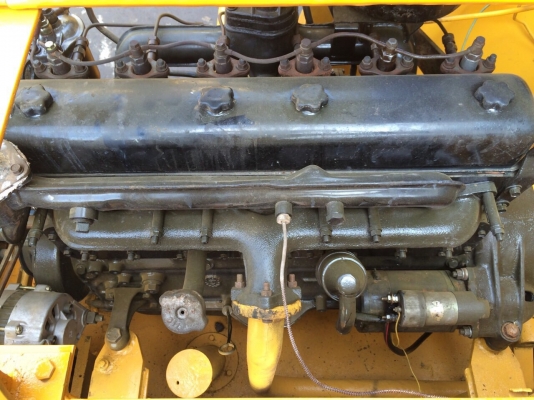 ต้องการขายด่วนรถบด3ล้อเหล็กSAKAI KD7610 พร้อมใช้