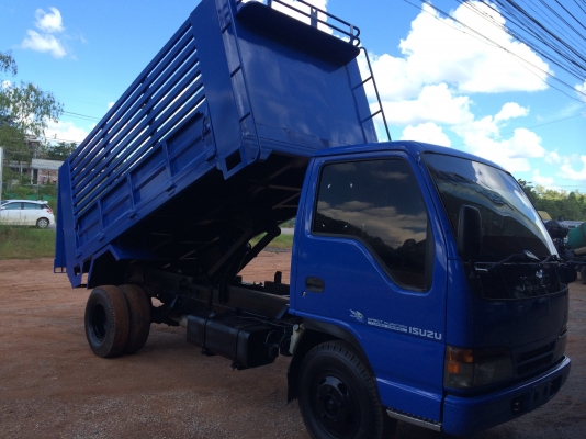 ขายรถ6 ล้อดั๊มเกษตร อีซูซุ NKR 110 แรง รถสวย พร้อมใช้