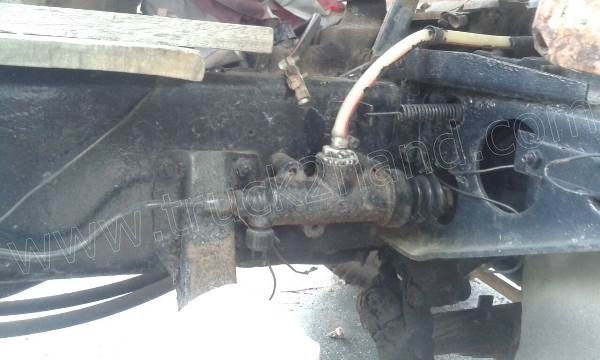 รถบรรทุก 6 ล้อหัวยาว ISUZU รุ่น TXเครื่อง 6 สูบ 120 แรง