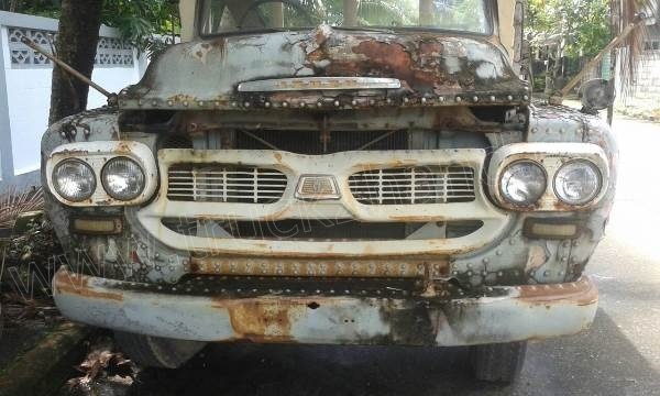 รถบรรทุก 6 ล้อหัวยาว ISUZU รุ่น TXเครื่อง 6 สูบ 120 แรง