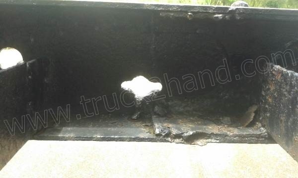 รถบรรทุก 6 ล้อหัวยาว ISUZU รุ่น TXเครื่อง 6 สูบ 120 แรง