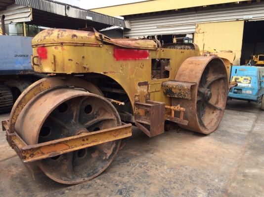 ต้องการขายด่วนรถบด3ล้อเหล็กSAKAI KD7610 ตรวจเช็คพร้อมใช้ทำสี ต้องการขายด่วนรถบด3ล้อเหล็กSAKAI KD7610 ตรวจเช็คพร้อมใช้ทำสี