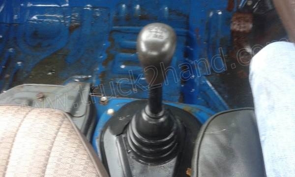 รถบรรทุก 6 ล้อ TOYOTA รุ่น DINA 200 85 แรงม้า