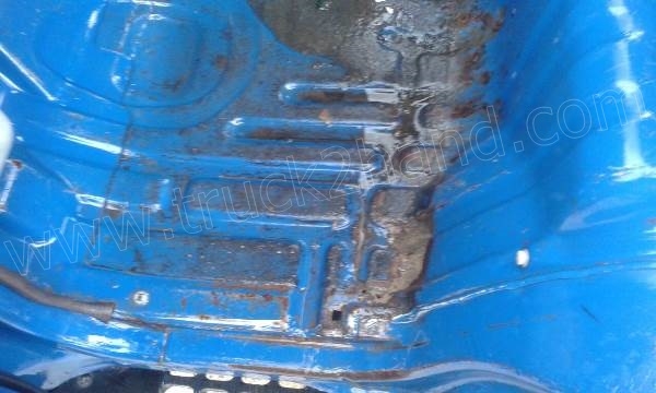 รถบรรทุก 6 ล้อ TOYOTA รุ่น DINA 200 85 แรงม้า