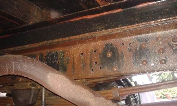 รถบรรทุก 6 ล้อ TOYOTA รุ่น DINA 200 85 แรงม้า