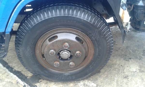 รถบรรทุก 6 ล้อ TOYOTA รุ่น DINA 200 85 แรงม้า